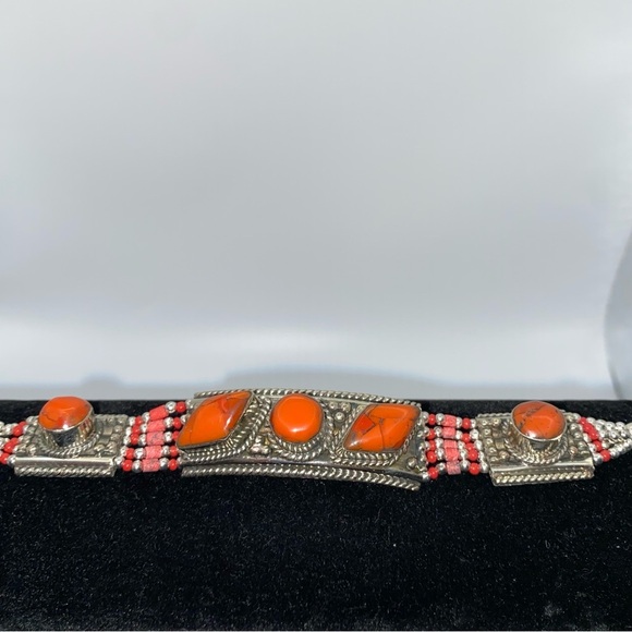 Tibetan gemstone bracelet - Picture 9 of 16